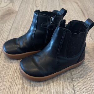 Ten Little Chelsea Boots Unisex